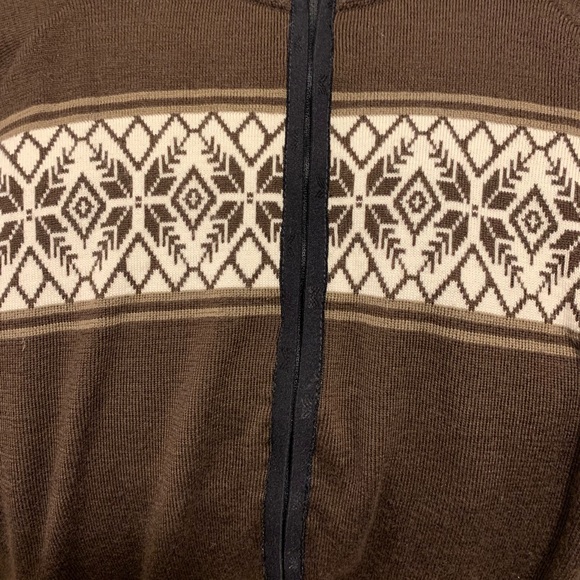 Dale Of Norway Women’s 3/4 Zip Snowflake Sweater
EUC Size XL Beautiful - Picture 7 of 10